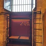 Al Teatro 2 * 贝内文托
